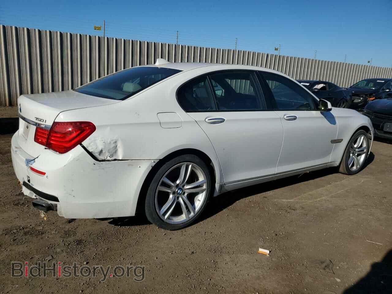 2012 BMW 7 SERIES - VIN: WBAKA8C54CDX01209 - Фото 3