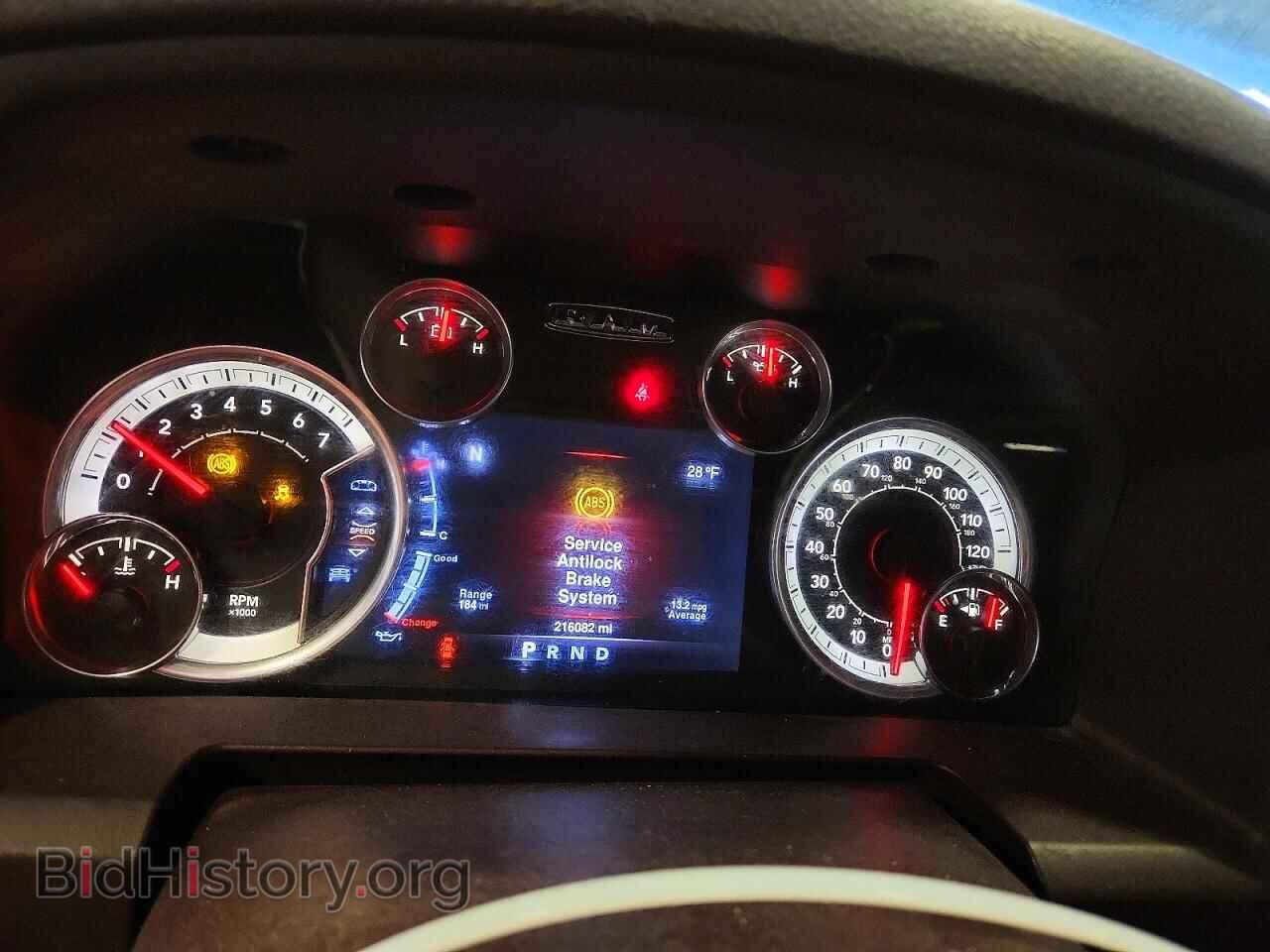 2016 RAM 1500 - VIN: 3C6RR7LT2GG190912 - Фото 9