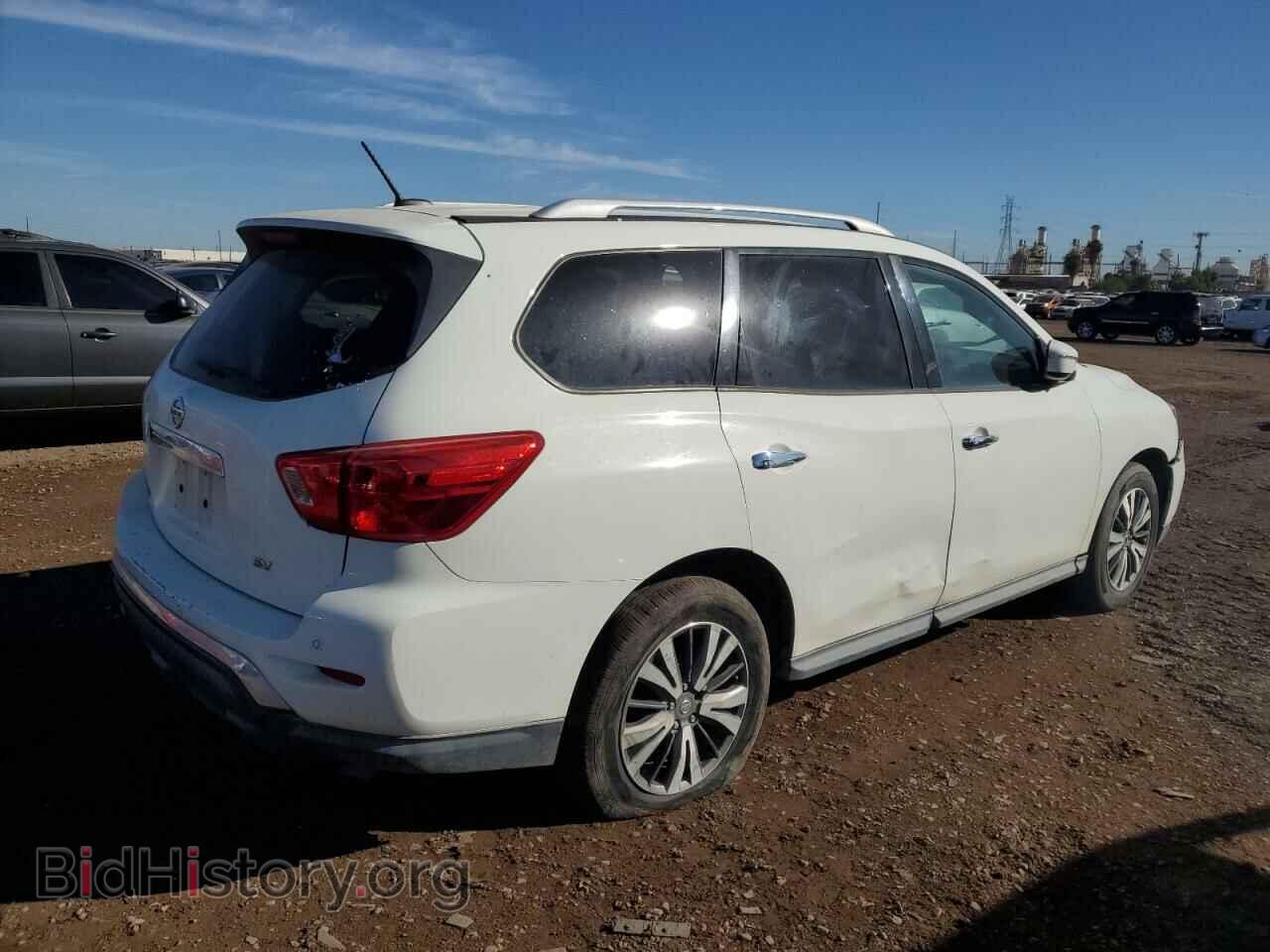 2017 NISSAN PATHFINDER - VIN: 5N1DR2MN2HC665710 - Фото 3
