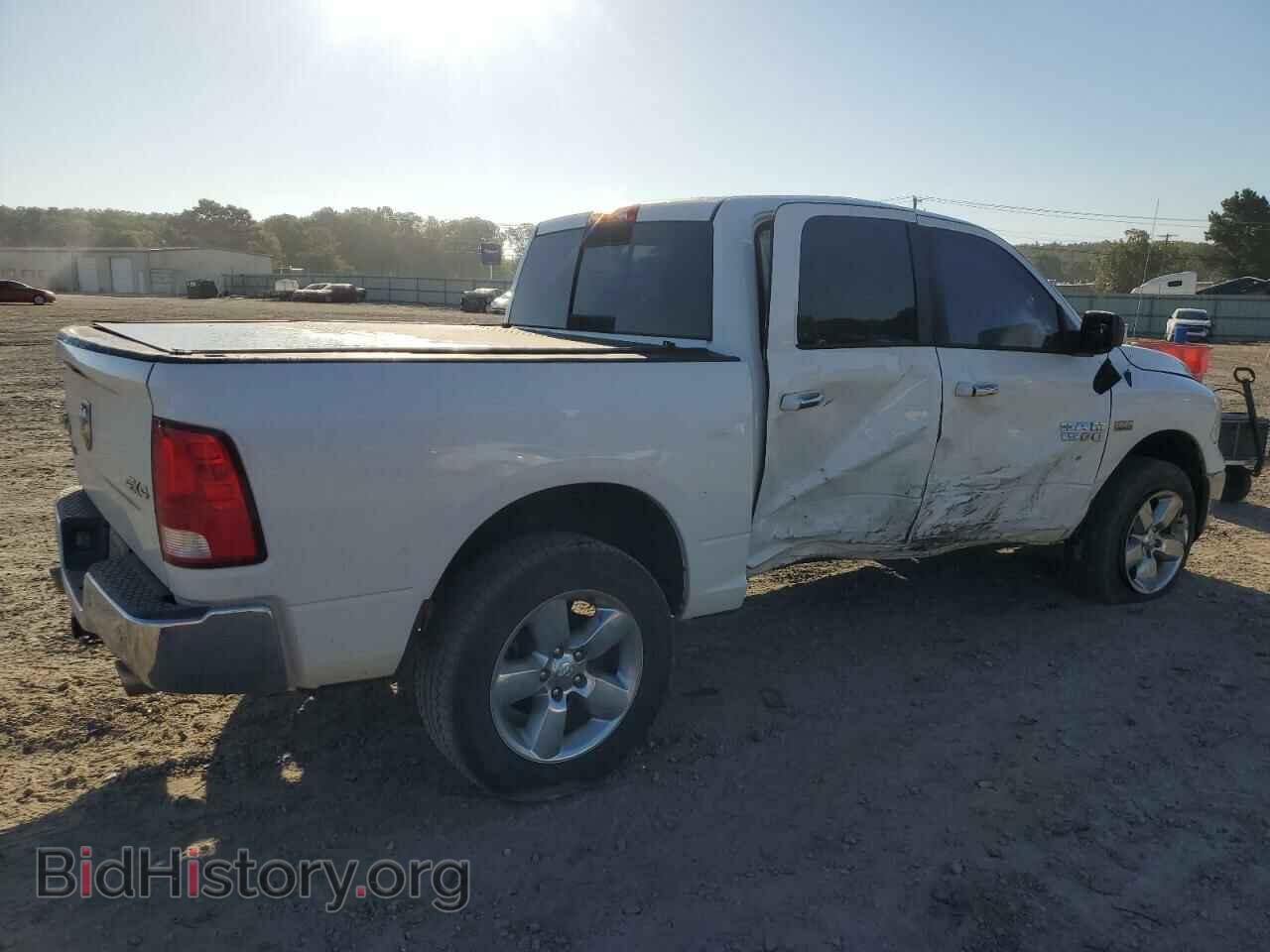 2016 RAM 1500 - VIN: 3C6RR7LT1GG225830 - Фото 3
