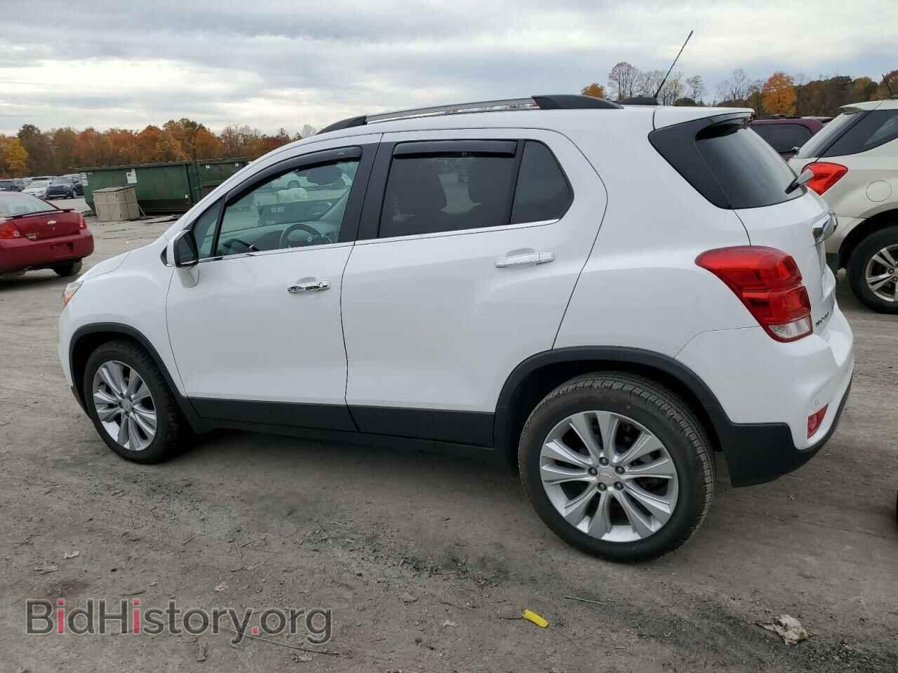 2020 CHEVROLET TRAX - VIN: 3GNCJRSB2LL127621 - Фото 2