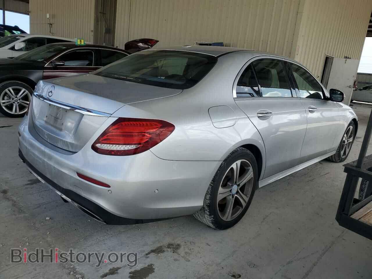 2018 MERCEDES-BENZ E-CLASS - VIN: WDDZF4JB0JA388958 - Фото 3