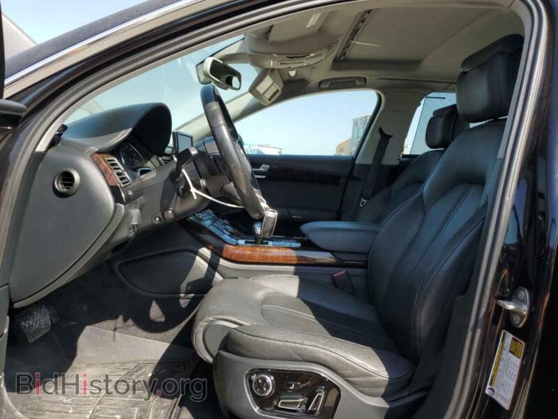2012 Audi A8 (VIN WAURVAFDXCN002920) — фото 7 из 12