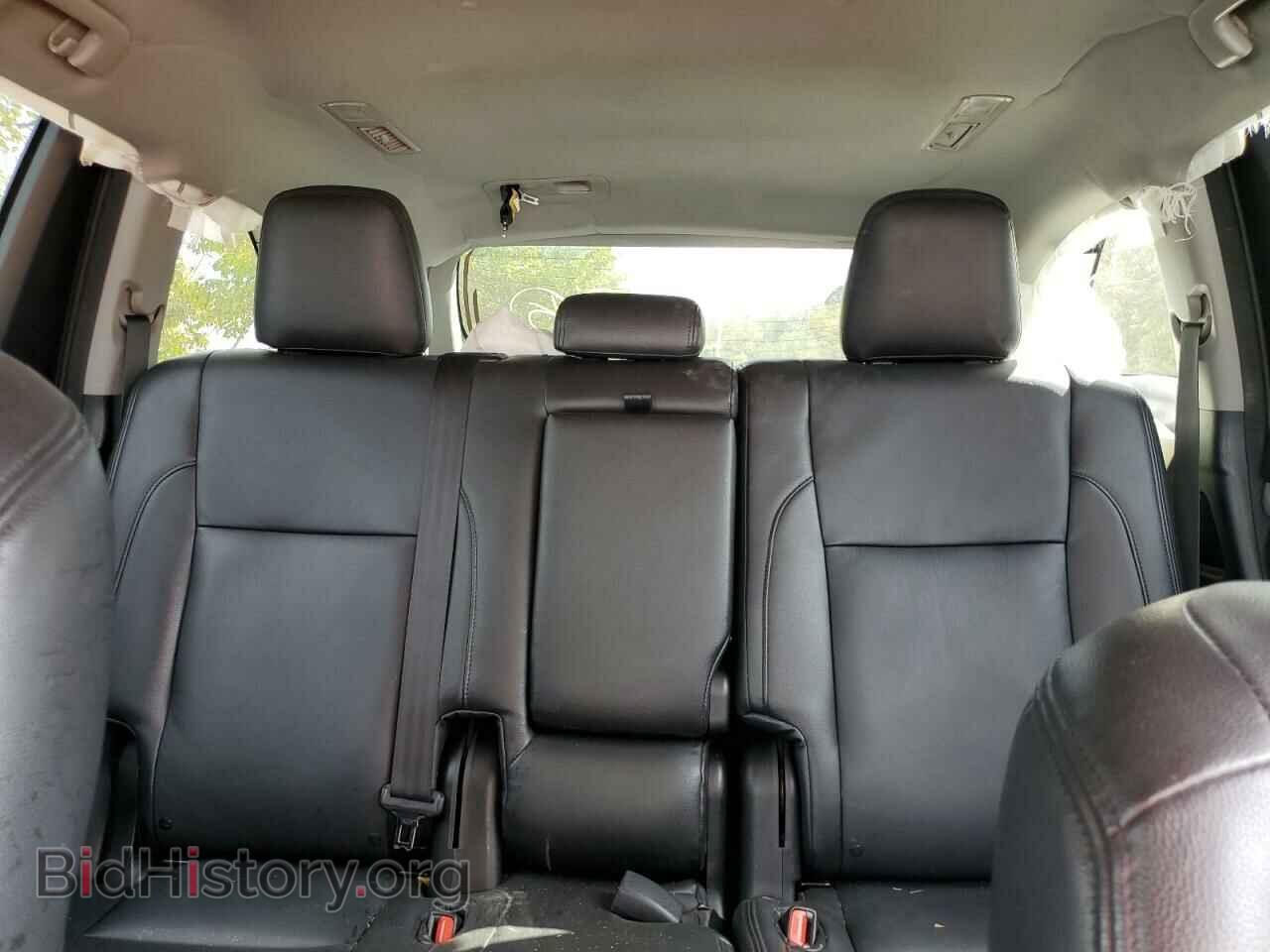 2018 TOYOTA HIGHLANDER - VIN: 5TDBZRFH0JS848748 - Фото 10