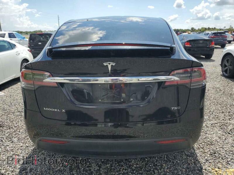 2017 Tesla MODEL X (VIN 5YJXCBE22HF054179) — фото 6 из 14