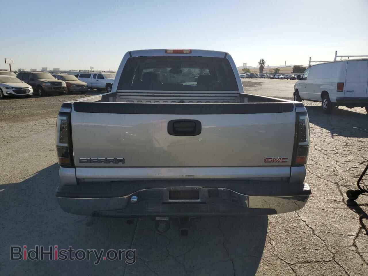 2006 GMC SIERRA - VIN: 2GTEC13Z661256055 - Фото 6