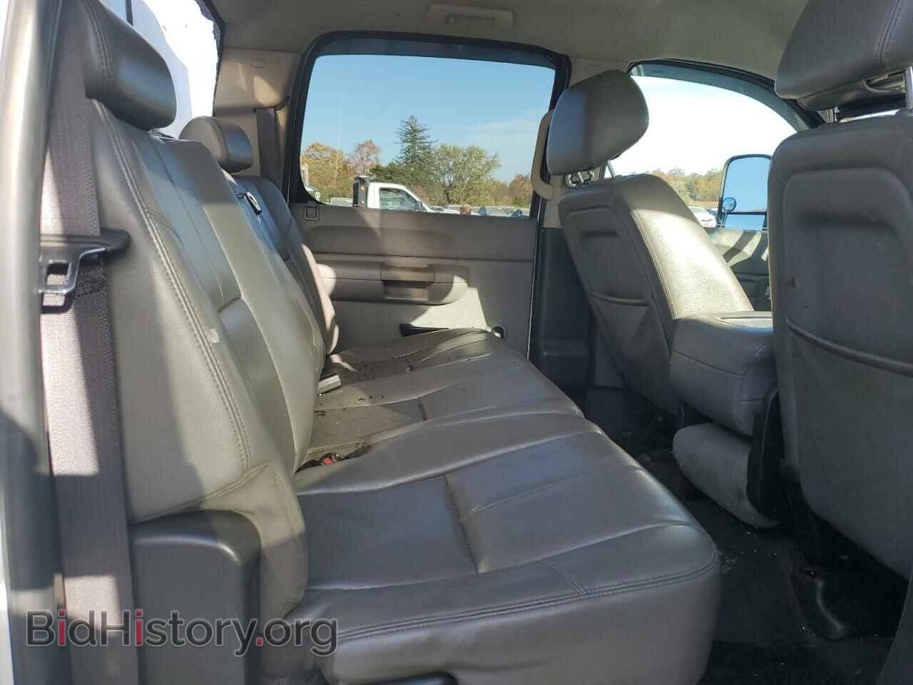 2011 GMC All Models - VIN: 1GT12ZCG9BF215341 - Фото 10