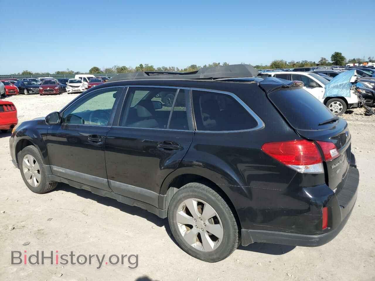 2011 SUBARU OUTBACK - VIN: 4S4BRBKC4B3329590 - Фото 2