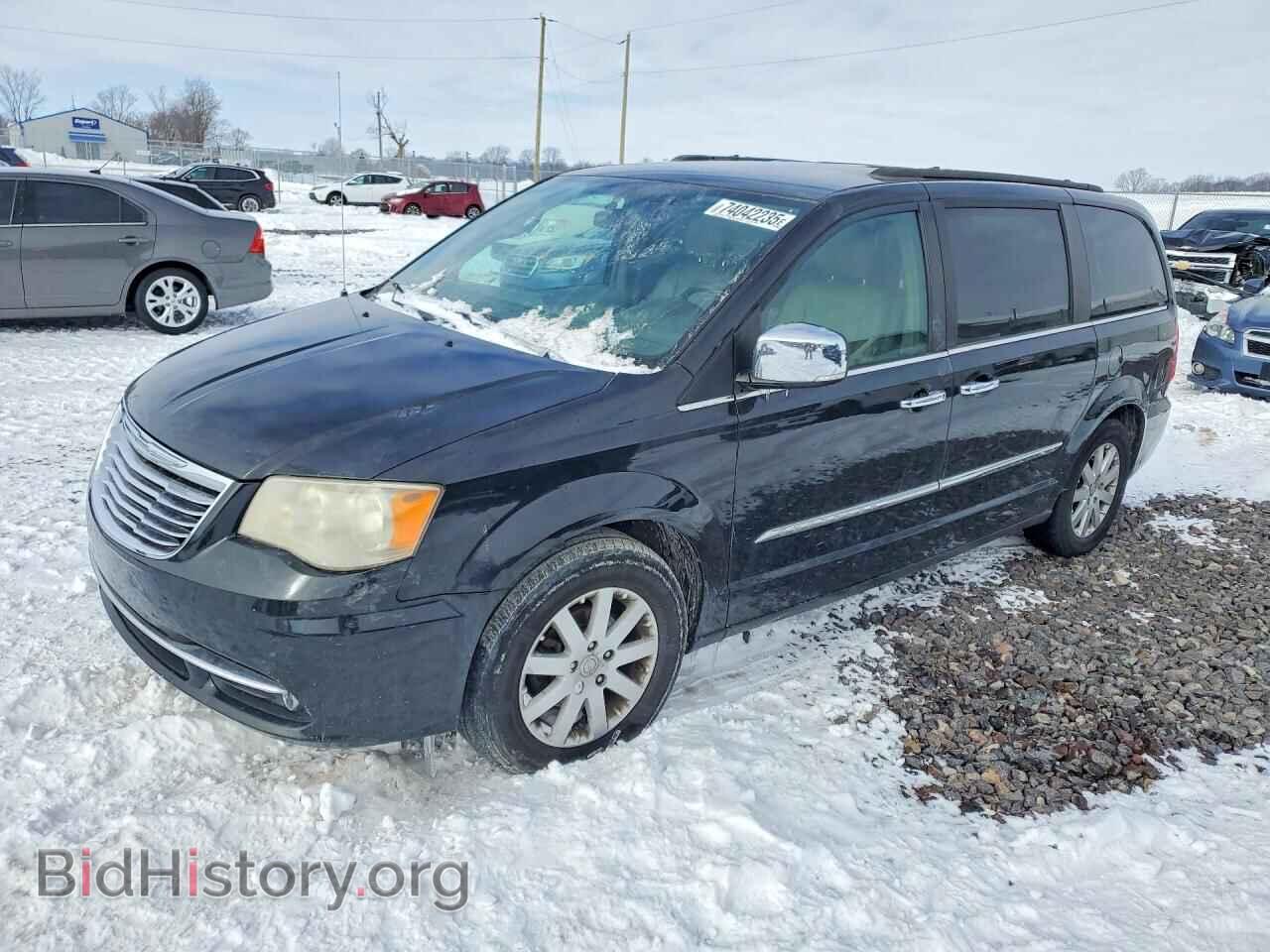Photo 2A4RR8DG2BR745256 - CHRYSLER MINIVAN 2011