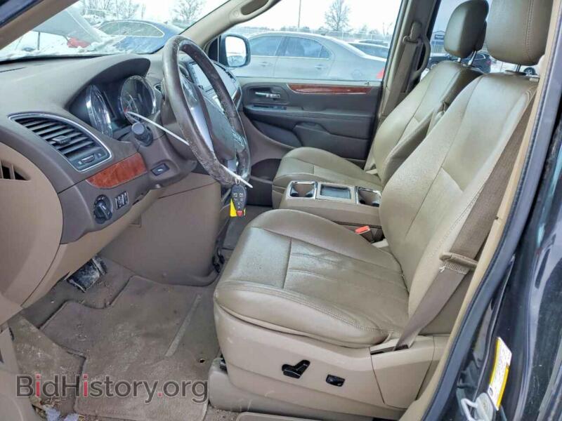 2011 Chrysler MINIVAN (VIN 2A4RR8DG2BR745256) — photo 7 of 15
