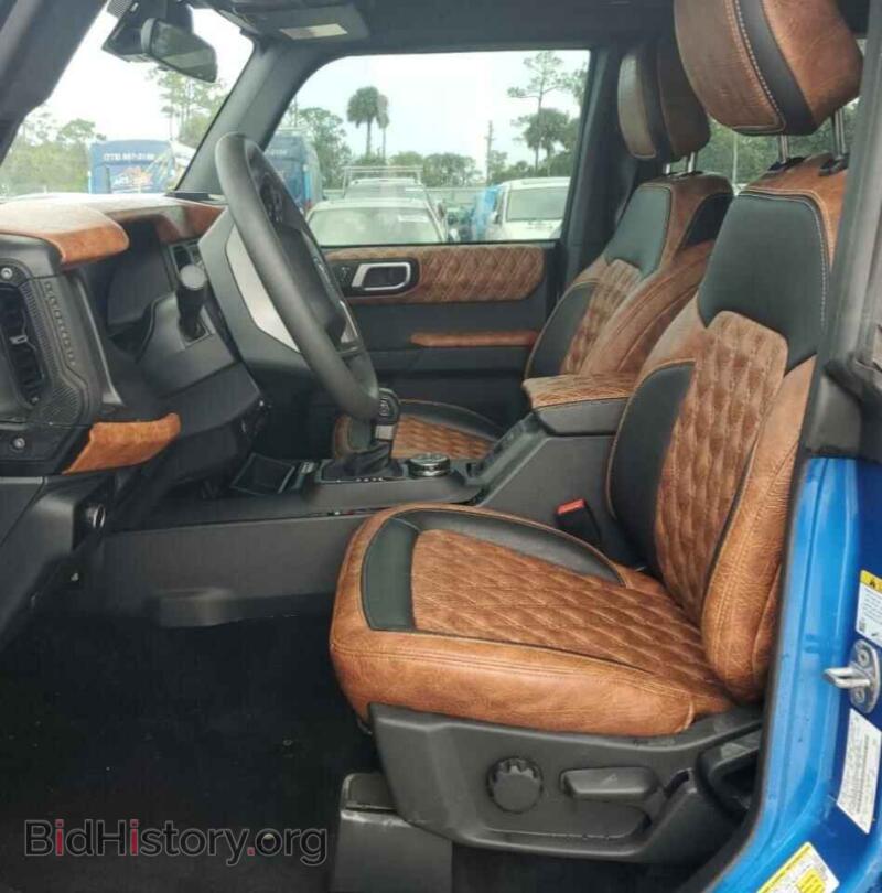 2023 Ford BRONCO (VIN 1FMEE5DP5PLB18139) — photo 7 of 13