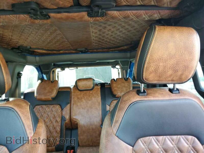 2023 Ford BRONCO (VIN 1FMEE5DP5PLB18139) — photo 10 of 13