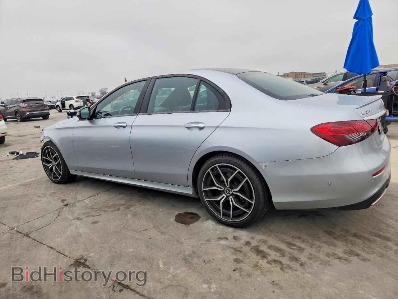 2021 MERCEDES-BENZ E-CLASS - VIN: W1KZF8DB3MA893870 - Фото 2