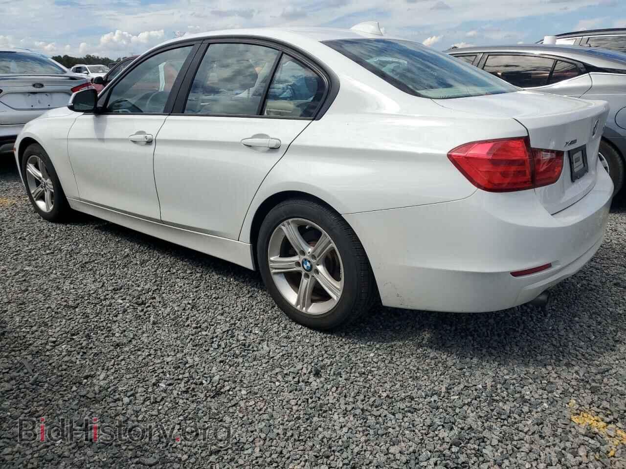 2013 BMW 3 SERIES - VIN: WBA3C3C52DF981817 - Фото 2