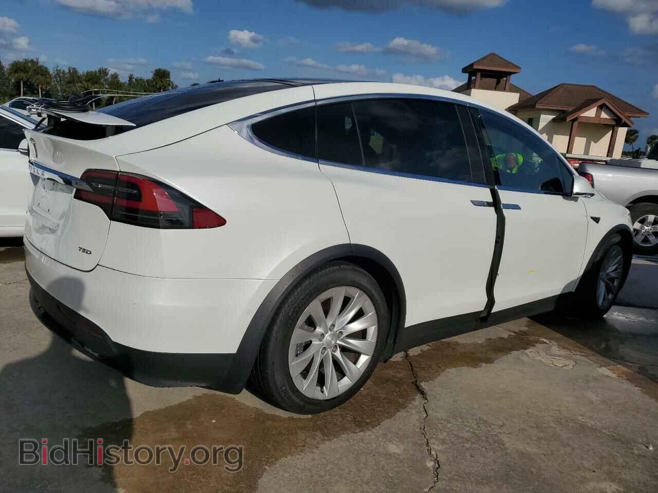 2017 TESLA MODEL X - VIN: 5YJXCBE23HF063876 - Photo 3