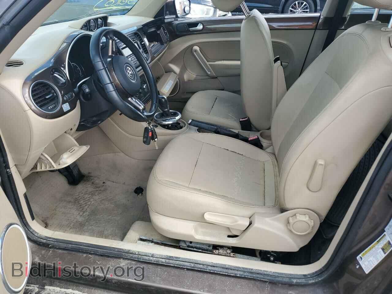 2013 VOLKSWAGEN BEETLE - VIN: 3VWJL7AT2DM654558 - Фото 7