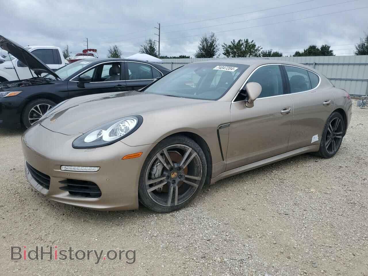 Фотография WP0AB2A72GL050283 - PORSCHE PANAMERA 2016