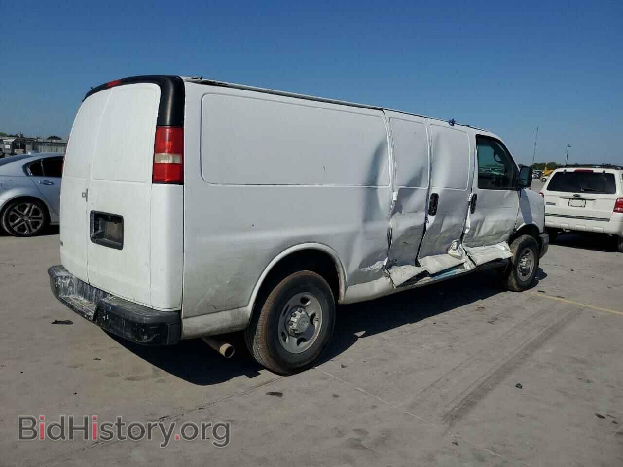 2014 CHEVROLET EXPRESS - VIN: 1GCWGGBA8E1197909 - Фото 3