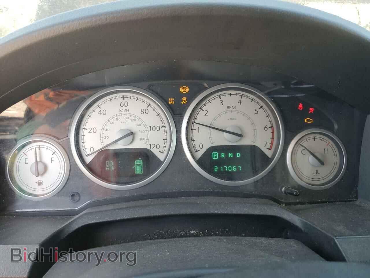 2009 CHRYSLER MINIVAN - VIN: 2A8HR54109R650063 - Фото 9