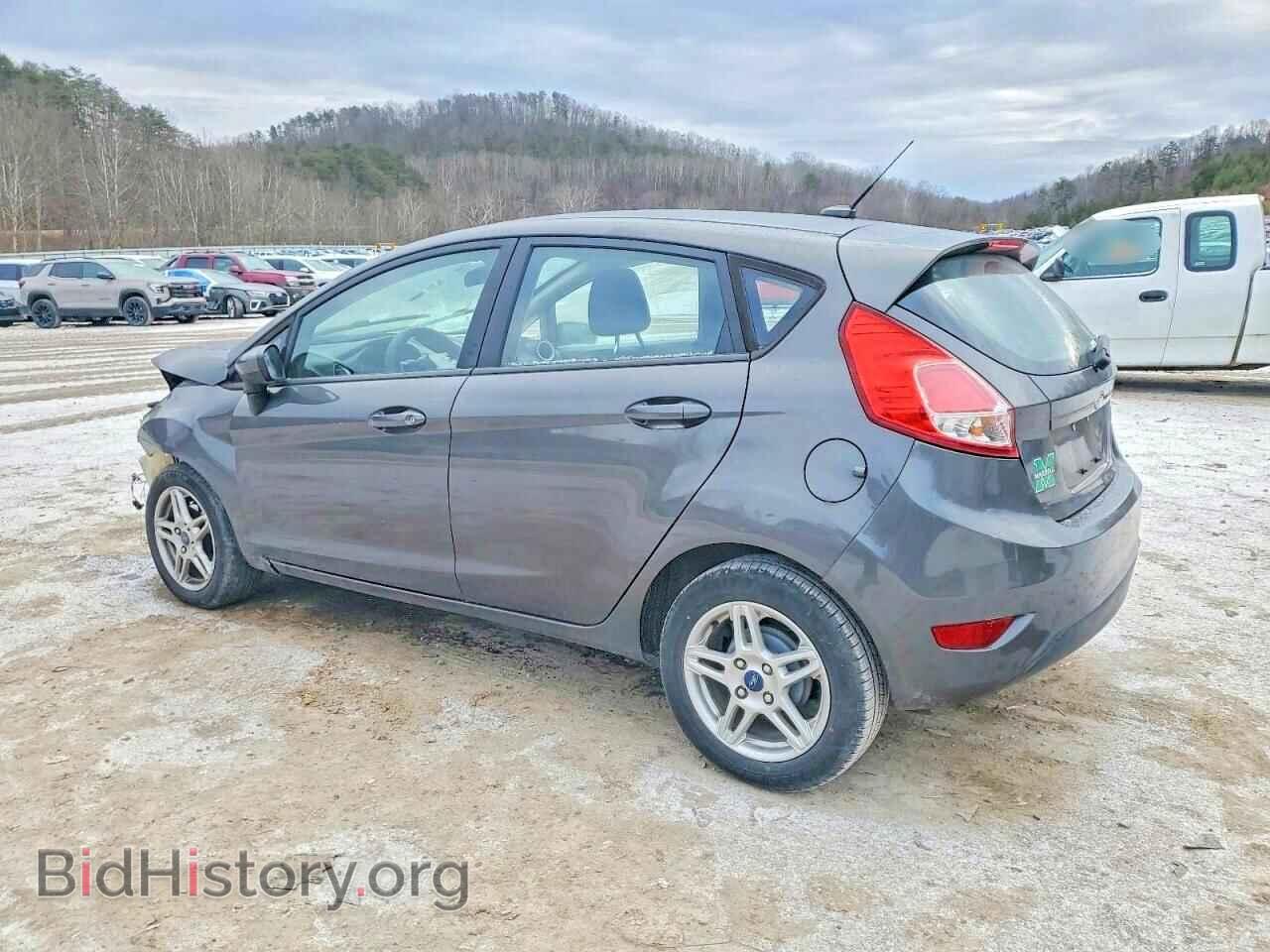 2017 FORD FIESTA - VIN: 3FADP4EJ7HM152569 - Фото 2