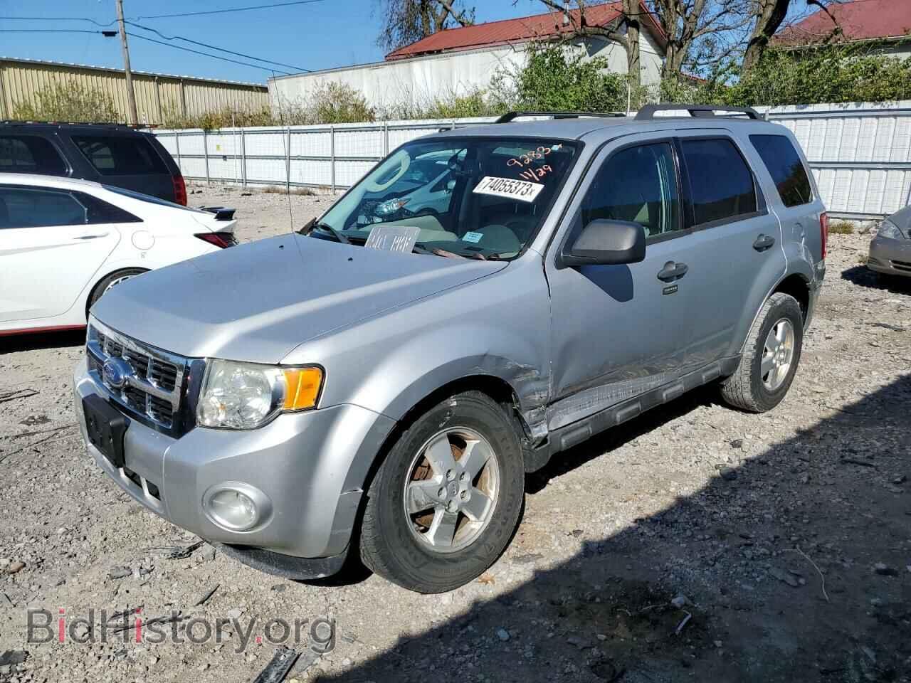 Photo 1FMCU0D78BKC19283 - FORD ESCAPE 2011