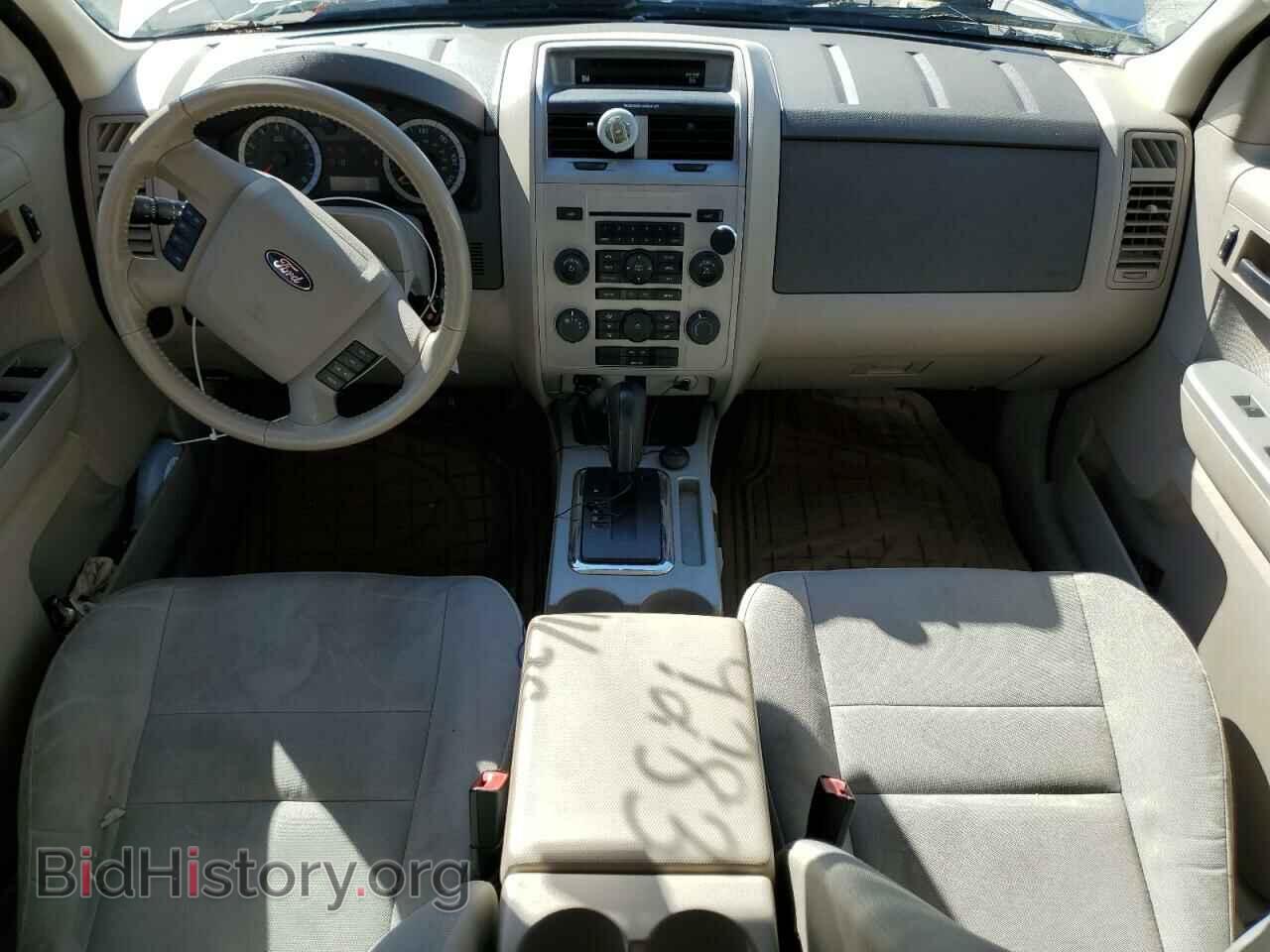 2011 FORD ESCAPE - VIN: 1FMCU0D78BKC19283 - Photo 8