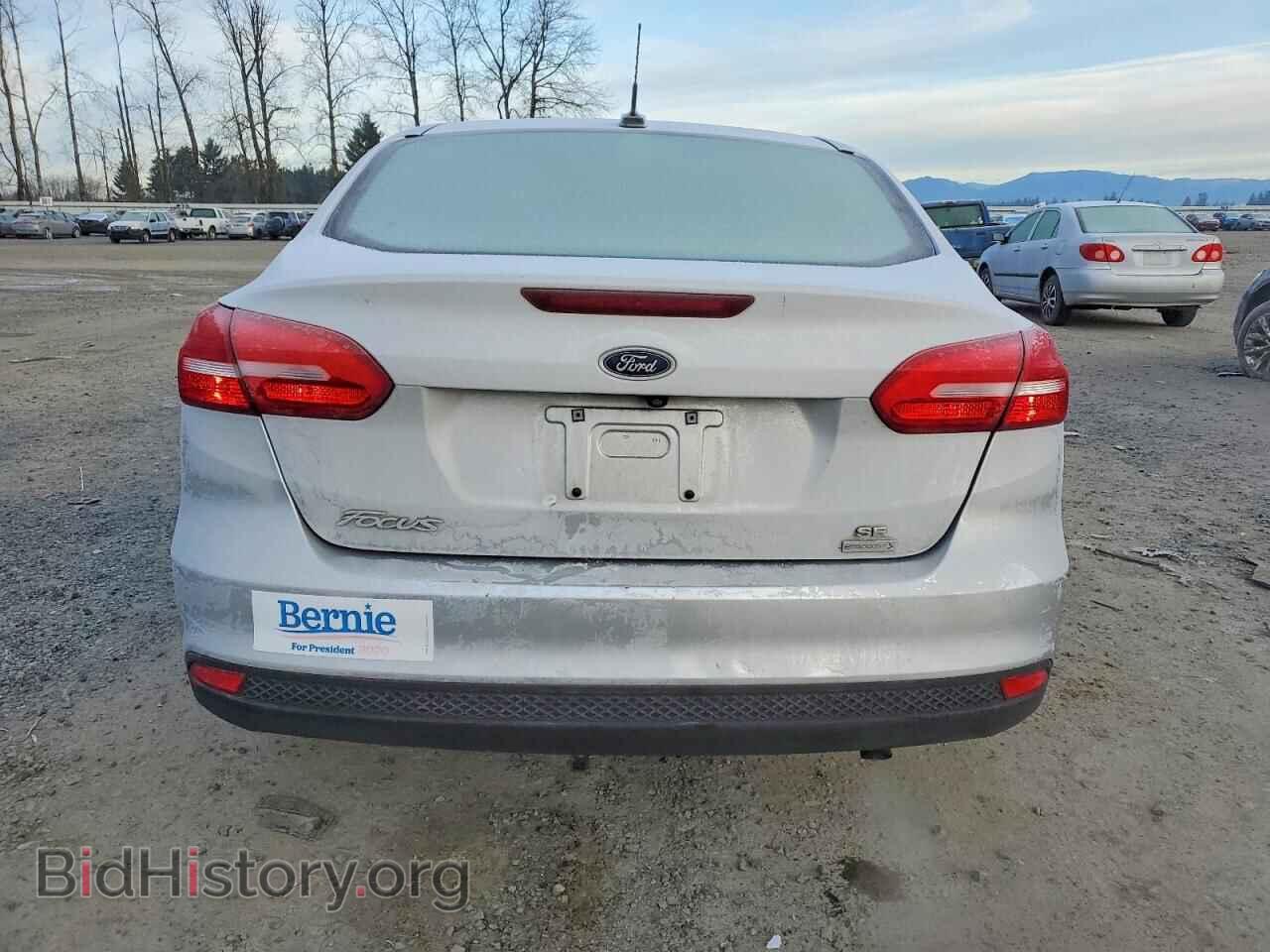 2018 FORD FOCUS - VIN: 1FADP3FE3JL217842 - Photo 6