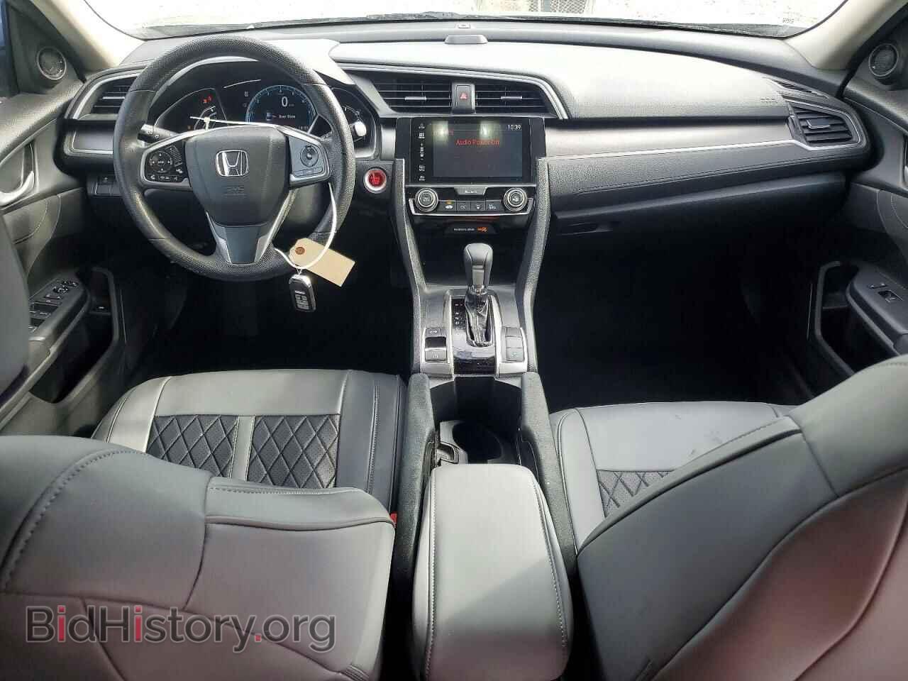 2017 Honda CIVIC (VIN 19XFC2F70HE216838) — photo 8 of 12