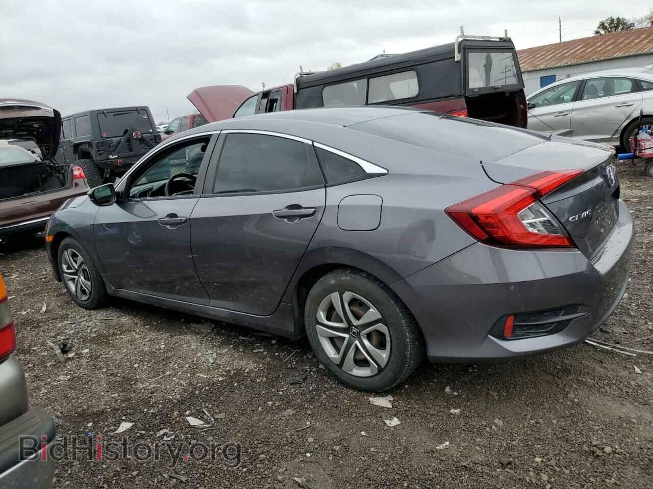 2017 HONDA CIVIC - VIN: 19XFC2F55HE068197 - Photo 2