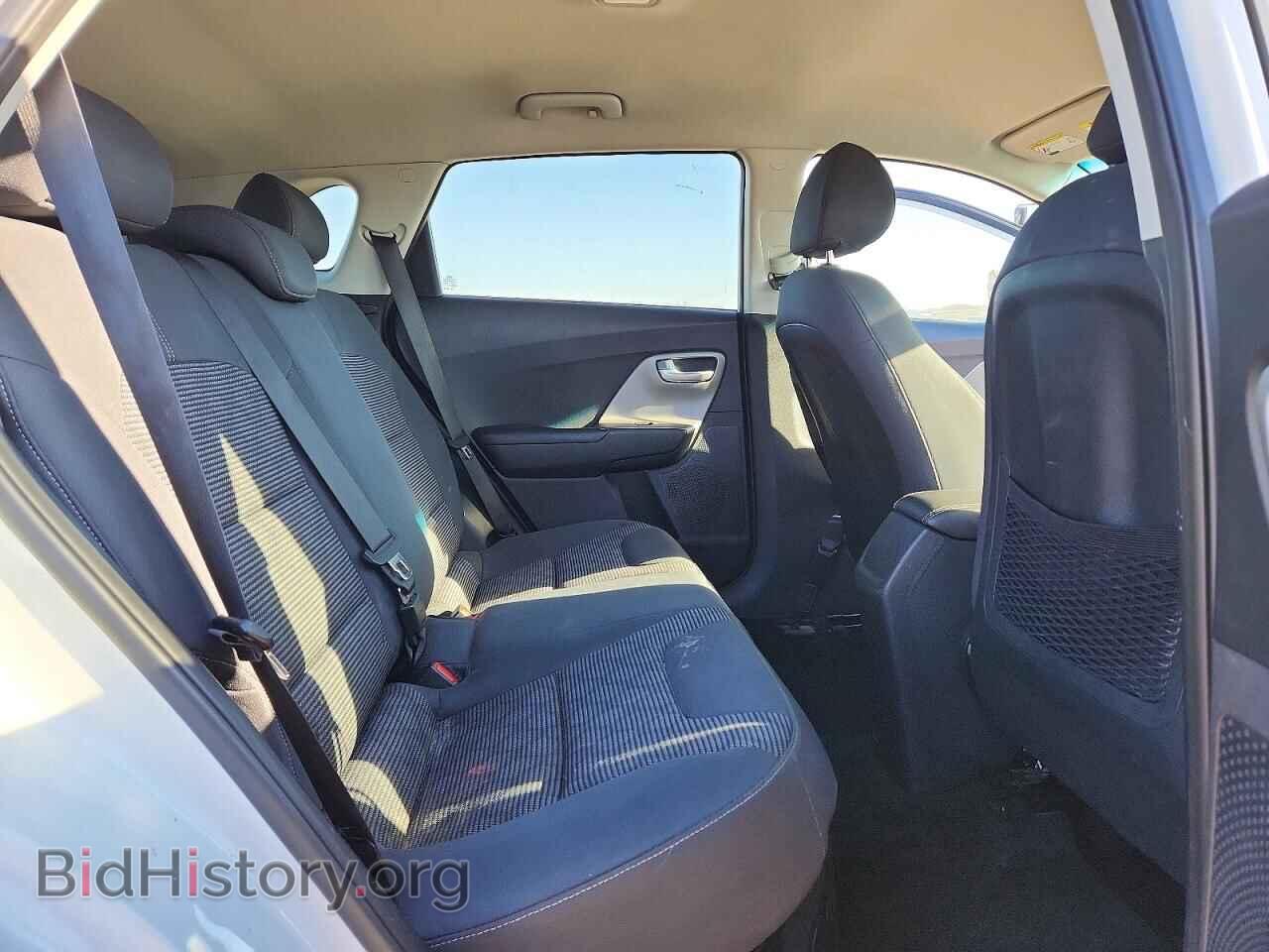 2020 KIA NIRO - VIN: KNDCB3LC3L5427422 - Photo 11