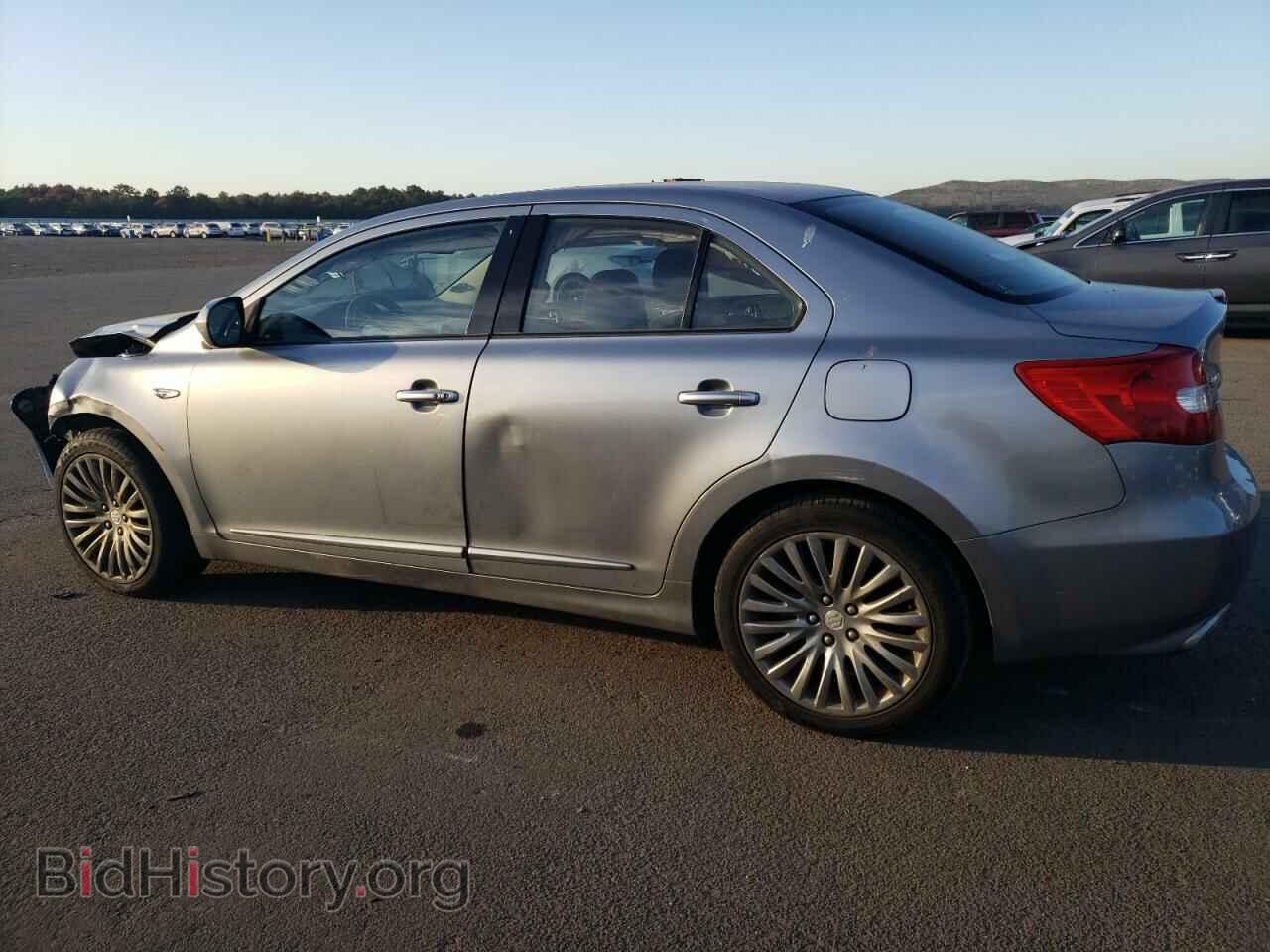 2010 SUZUKI KIZASHI - VIN: JS2RF9A55A6100331 - Photo 2