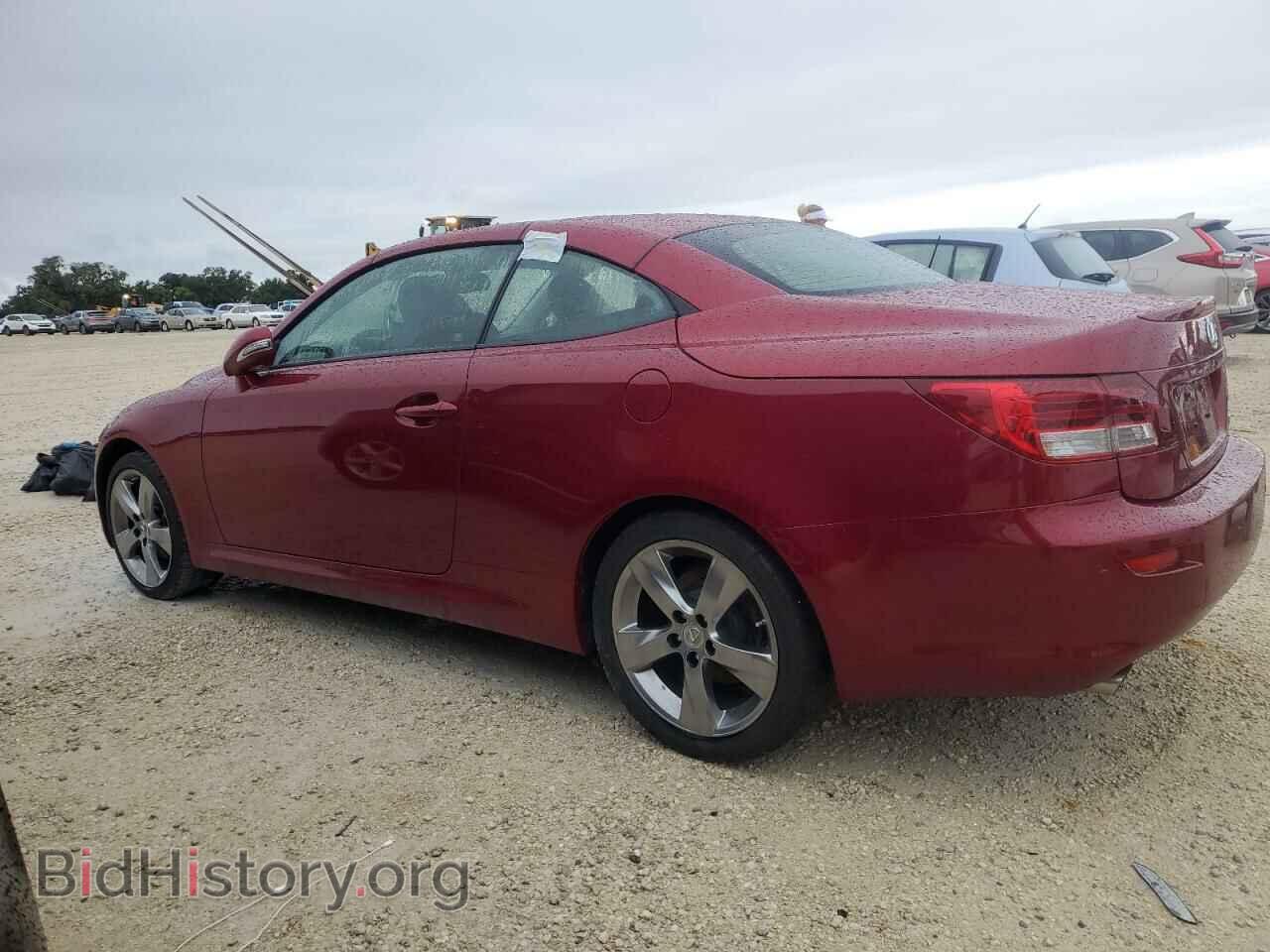 2011 LEXUS IS - VIN: JTHFF2C26B2515219 - Photo 2