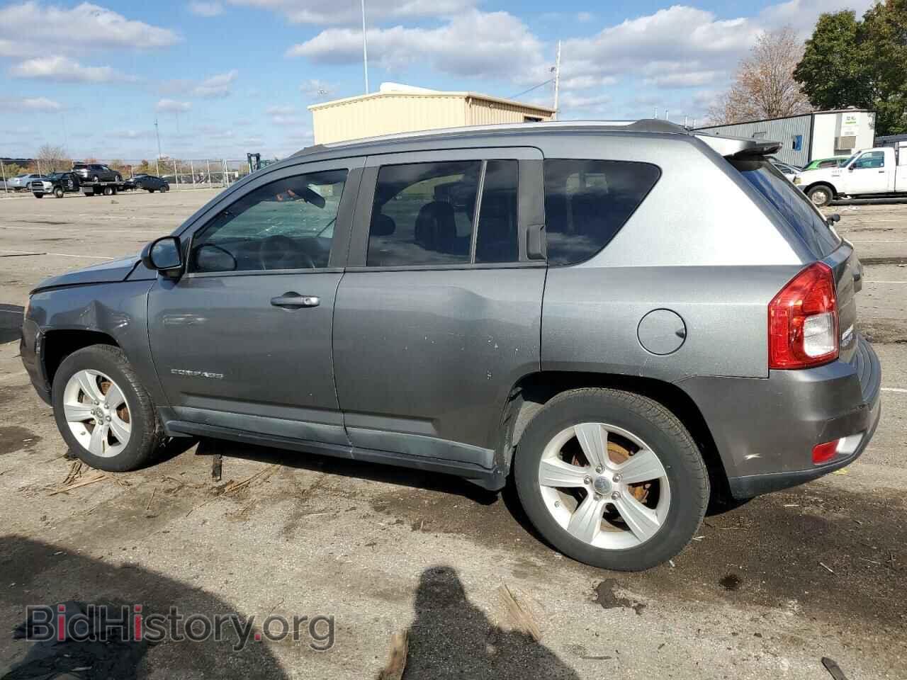 2011 JEEP COMPASS - VIN: 1J4NF1FB7BD276863 - Фото 2