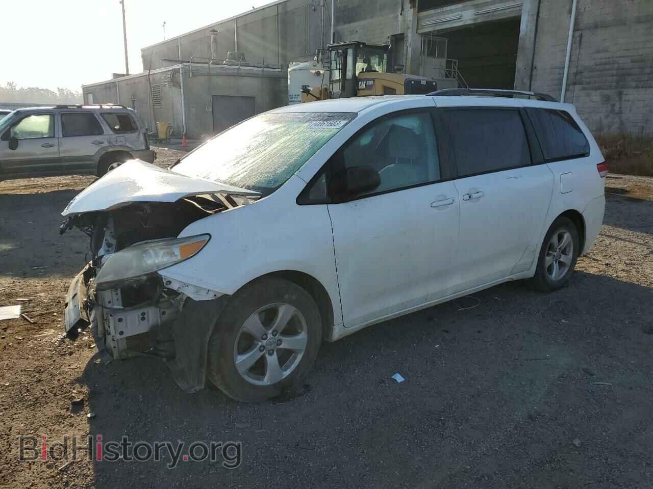 Фотография 5TDKK3DC8BS080219 - TOYOTA All Models 2011