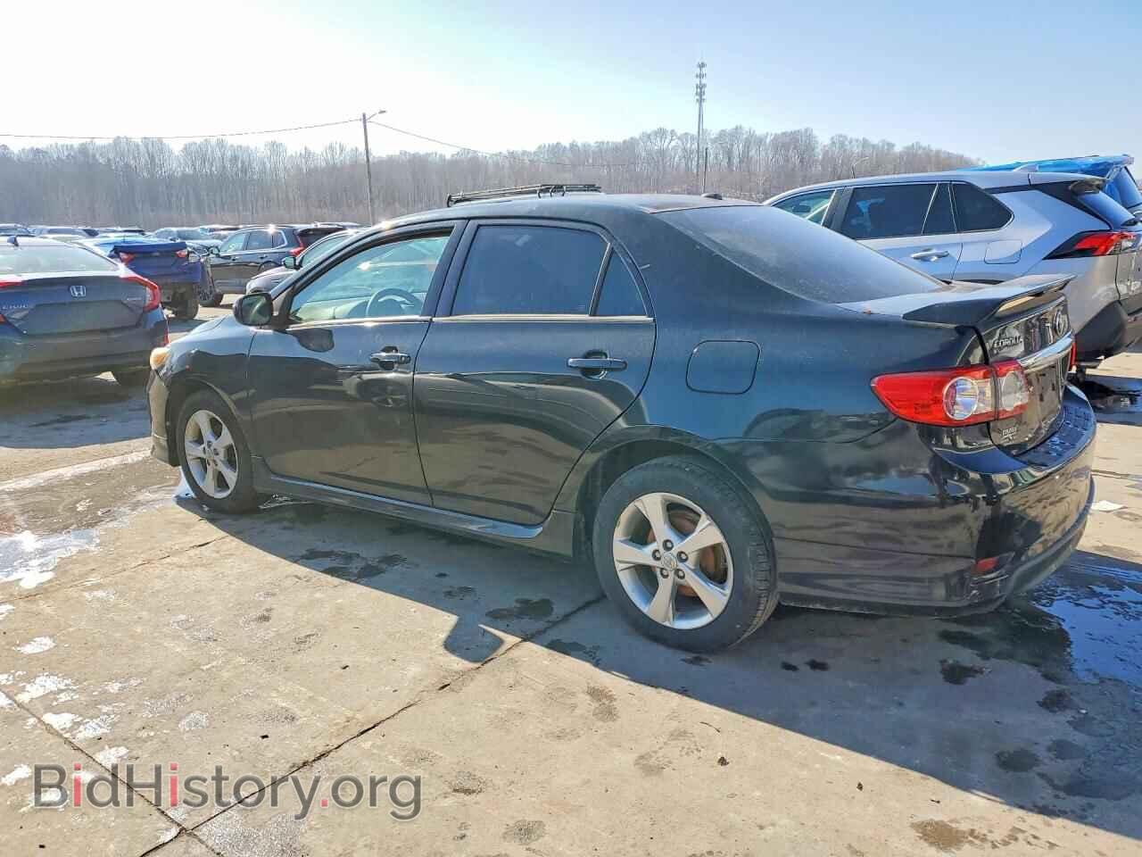 2011 TOYOTA COROLLA - VIN: 2T1BU4EE5BC716636 - Фото 2