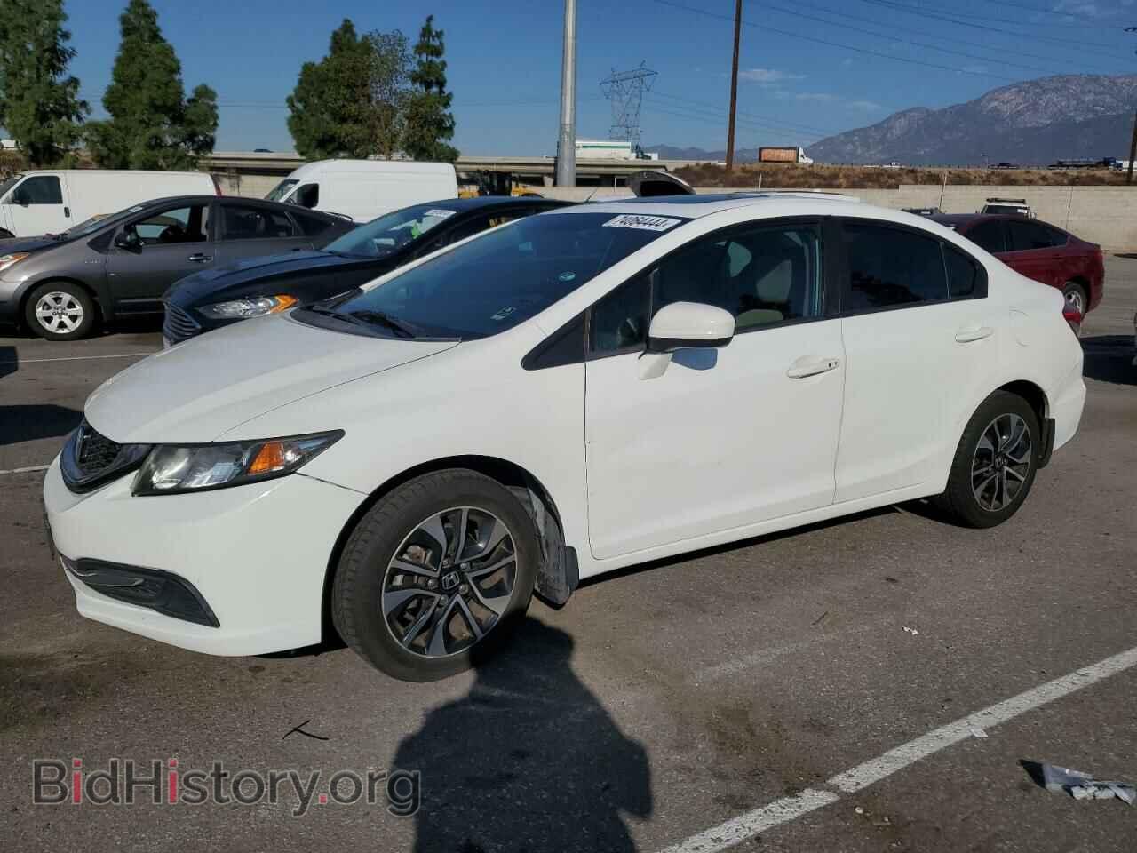 Фотография 19XFB2F85FE067559 - HONDA CIVIC 2015
