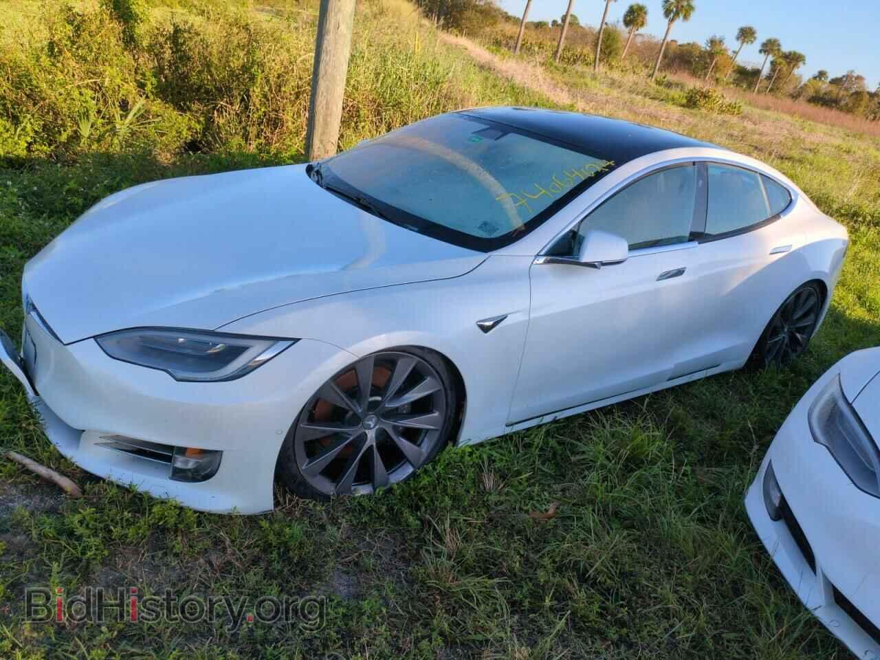 Photo 5YJSA1E24LF370718 - TESLA MODEL S 2020