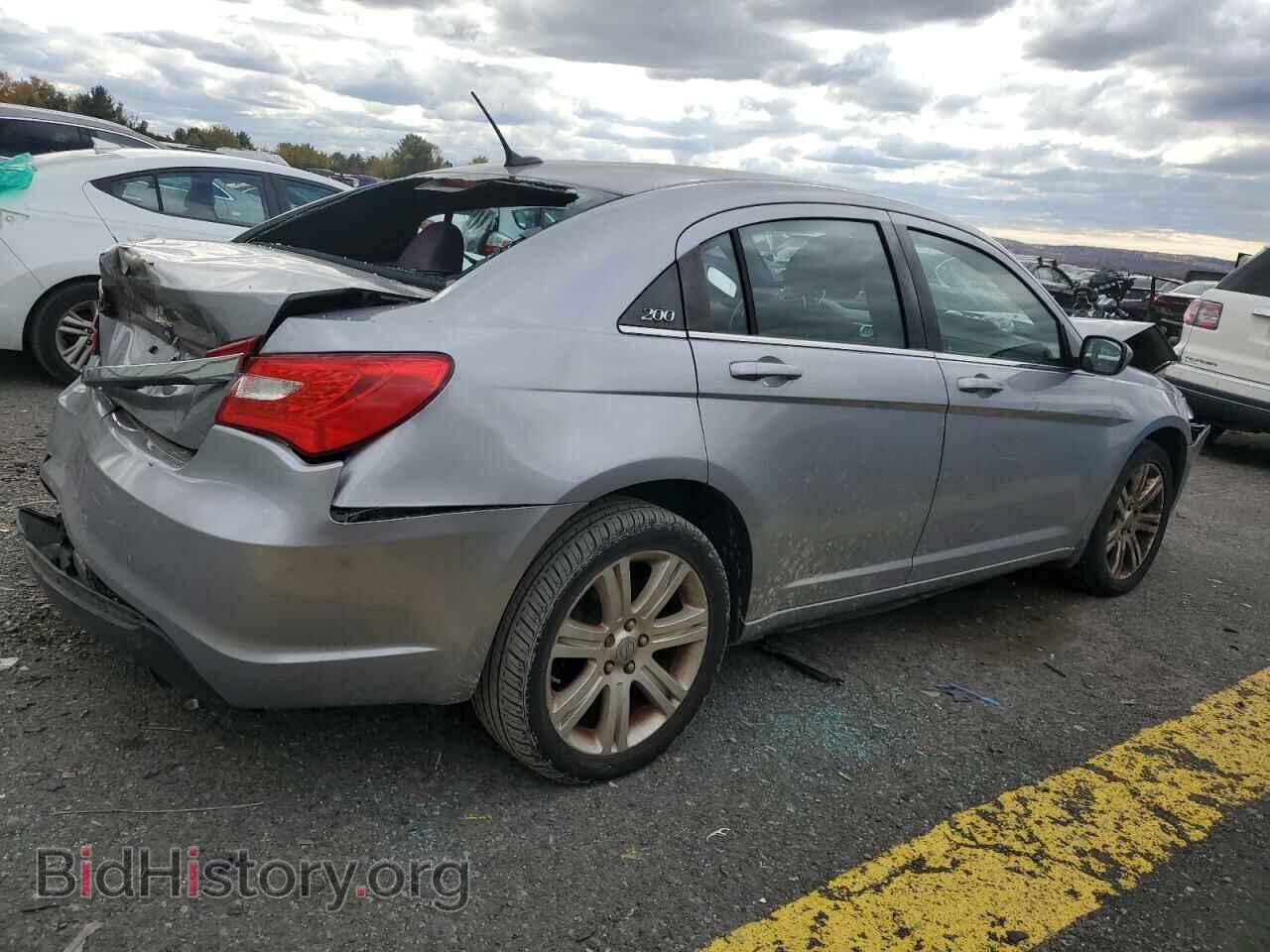 2013 CHRYSLER 200 - VIN: 1C3CCBAB5DN670382 - Photo 3