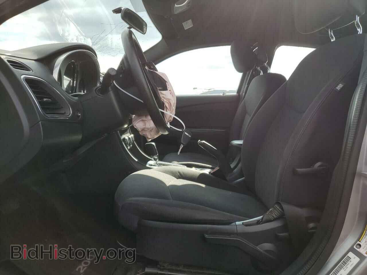 2013 CHRYSLER 200 - VIN: 1C3CCBAB5DN670382 - Photo 7