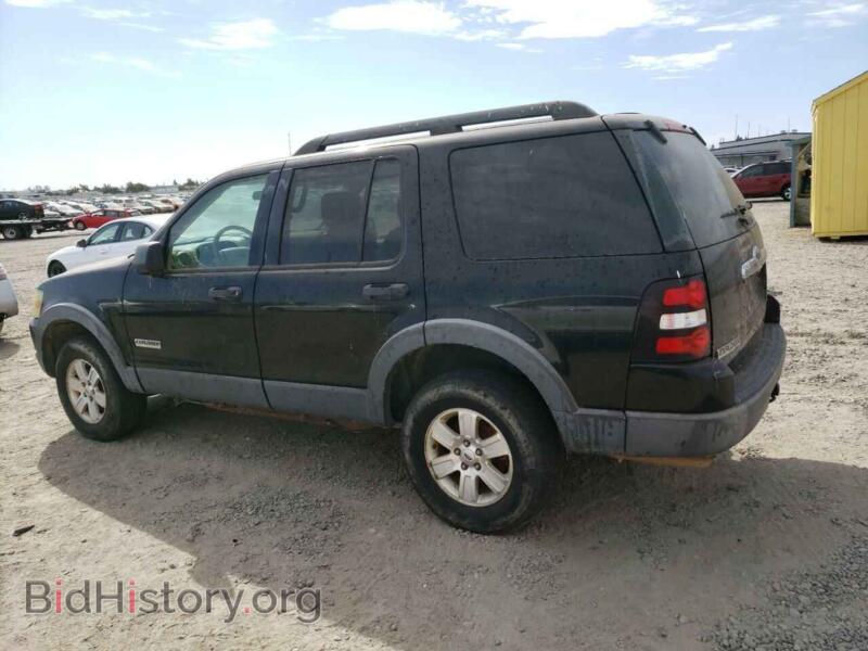 2006 Ford EXPLORER (VIN 1FMEU63E76UA46409) — photo 2 of 13