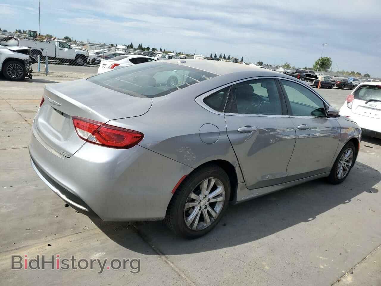 2016 CHRYSLER 200 - VIN: 1C3CCCAB6GN100966 - Фото 3