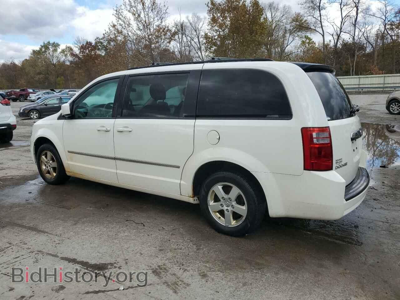 2010 DODGE CARAVAN - VIN: 2D4RN5D10AR220161 - Фото 2