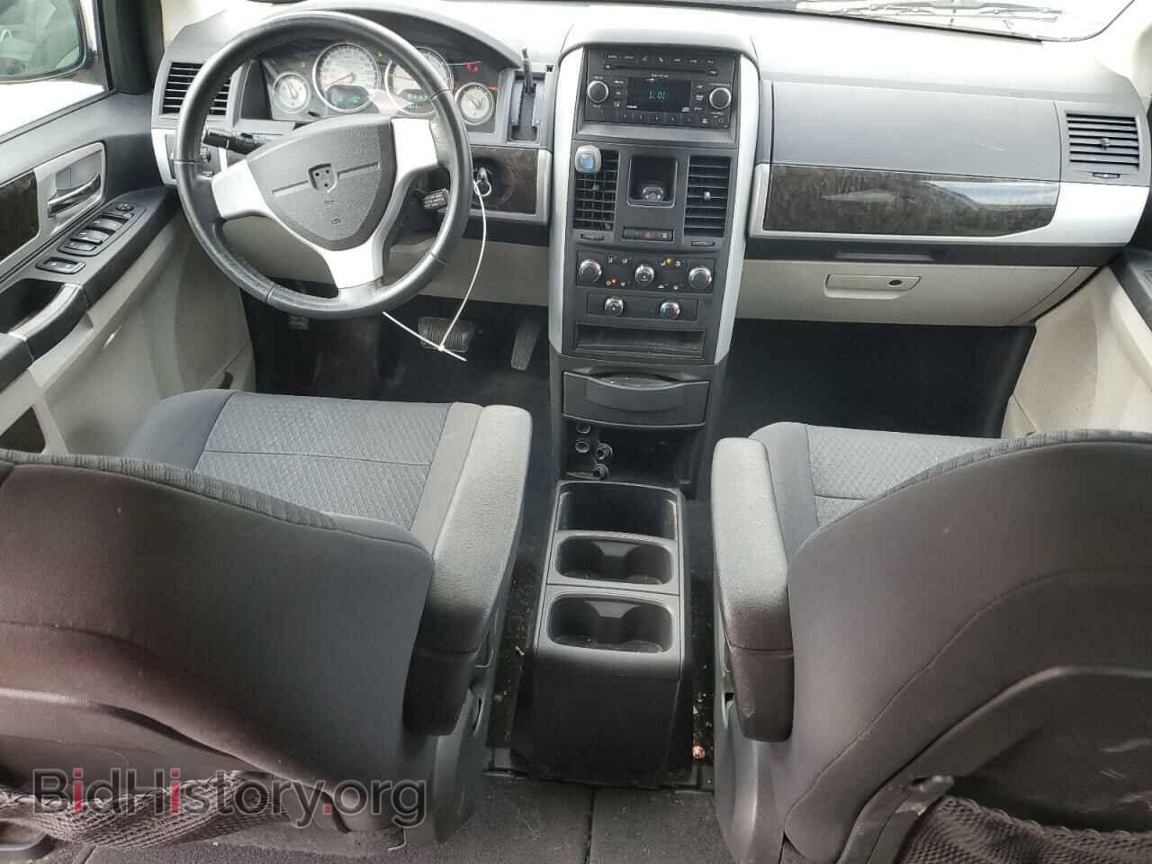 2010 DODGE CARAVAN - VIN: 2D4RN5D10AR220161 - Фото 8