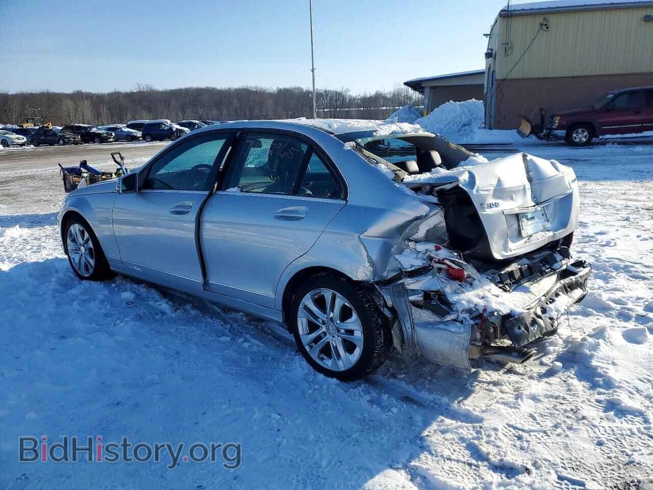 2012 MERCEDES-BENZ C-CLASS - VIN: WDDGF8BB7CA631780 - Фото 2