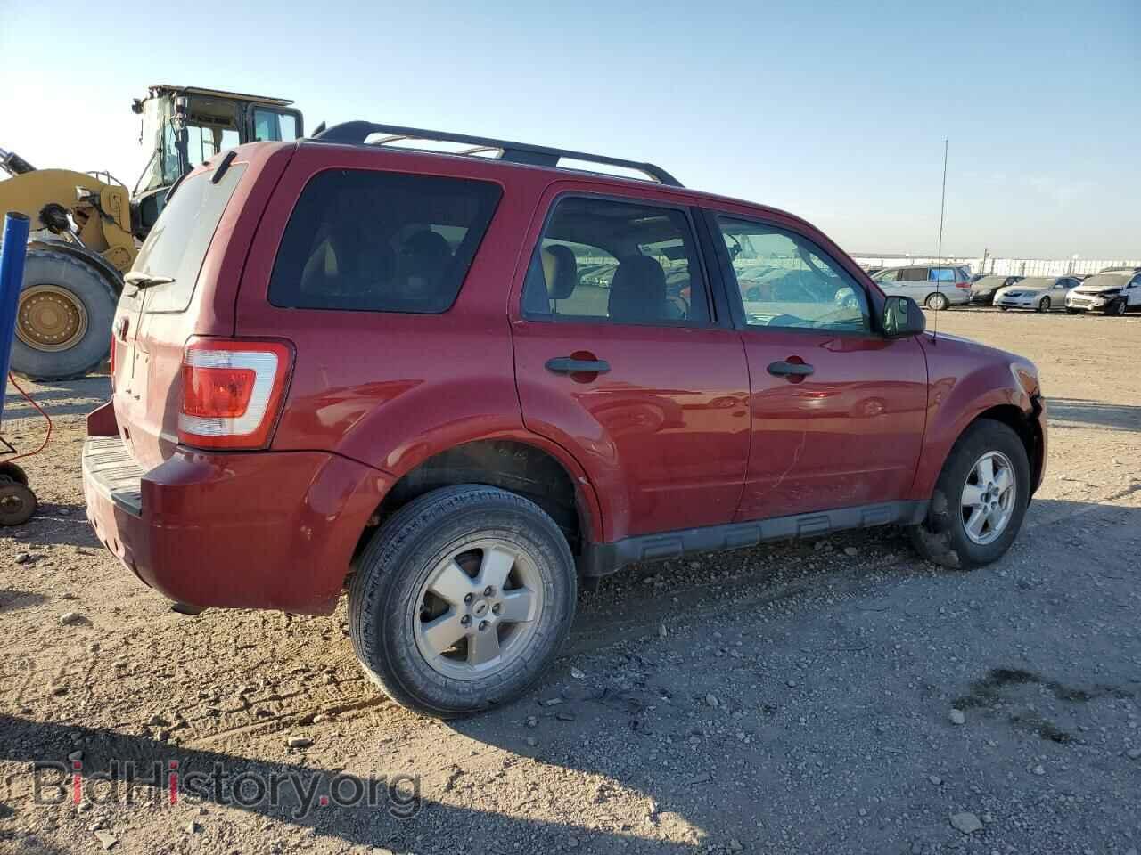 2011 FORD ESCAPE - VIN: 1FMCU9D74BKB67526 - Фото 3