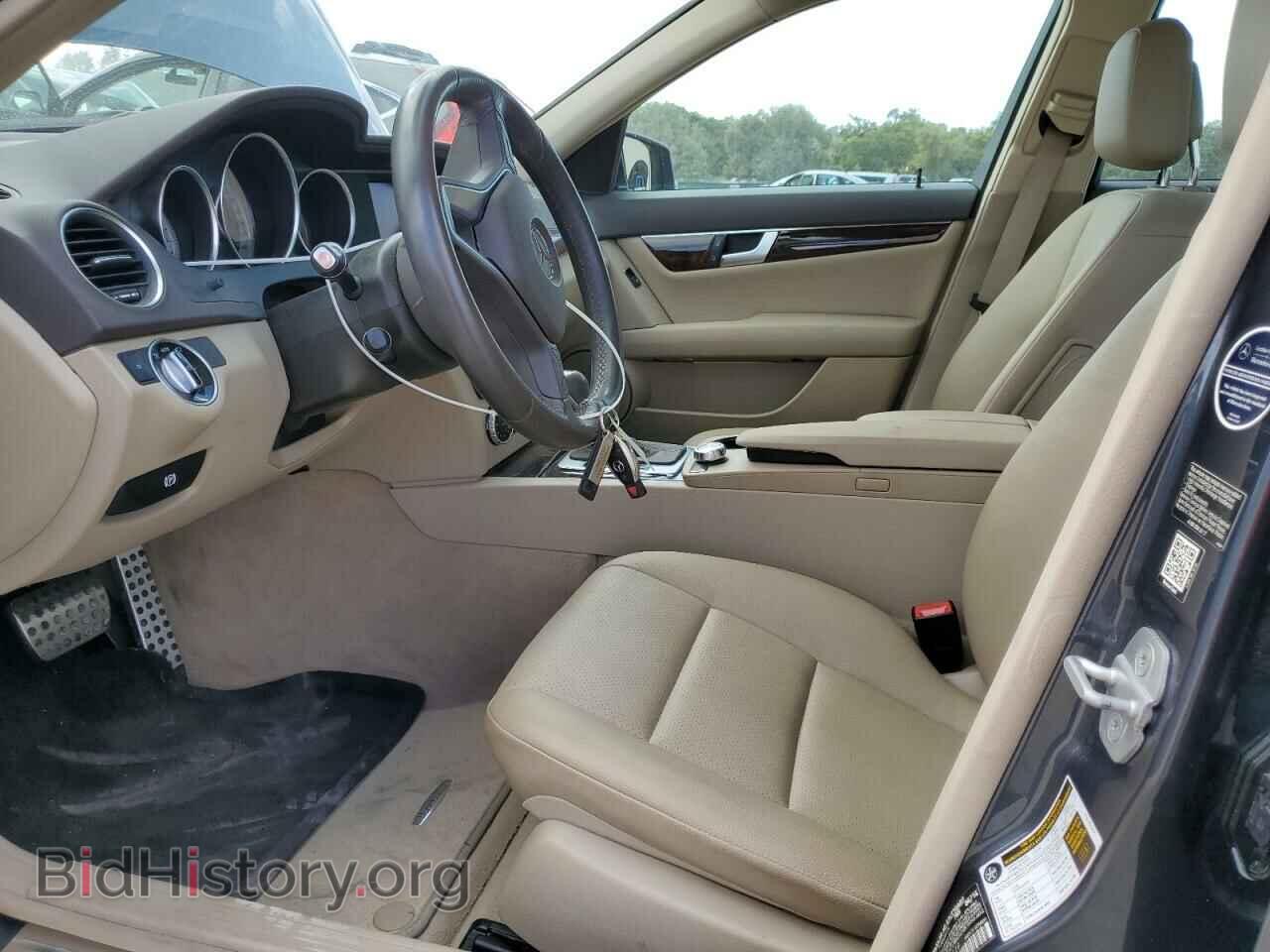 2014 MERCEDES-BENZ C-CLASS - VIN: WDDGF4HB9EA961228 - Фото 7