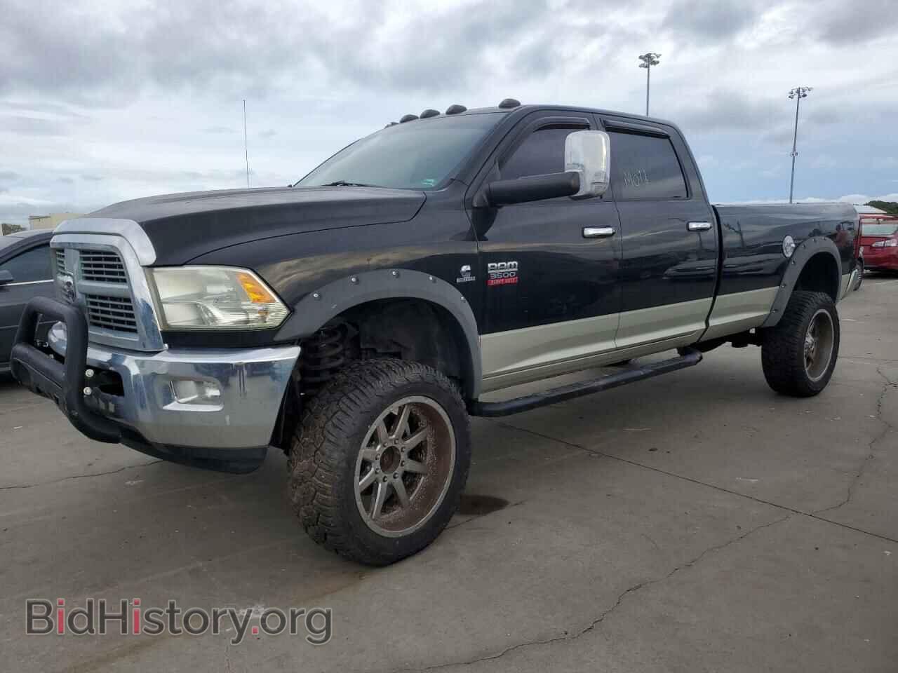 Photo 3D73Y3CL8AG145884 - DODGE All Models 2010