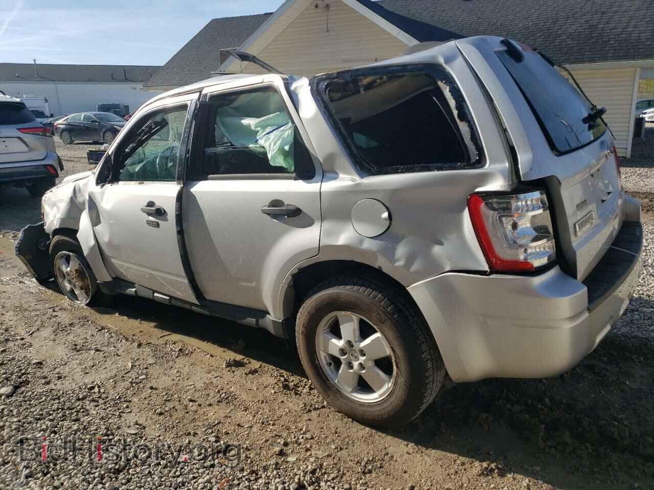 2011 FORD ESCAPE - VIN: 1FMCU9D79BKA91687 - Фото 2