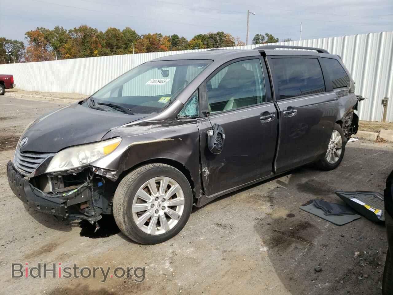 Фотография 5TDYK3DC0BS062968 - TOYOTA All Models 2011