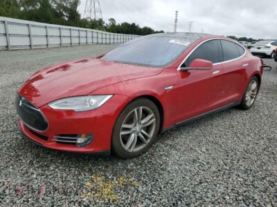 2016 Tesla MODEL S, красный — VIN 5YJSA1E20GF128787, Copart